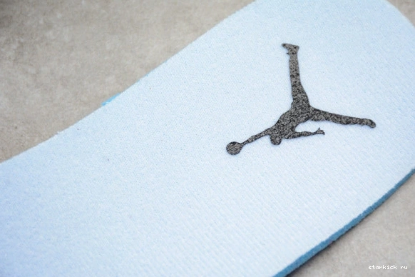 Air AV8370-100 Jordan AV8370-100 Seoul 3 Retro 1230